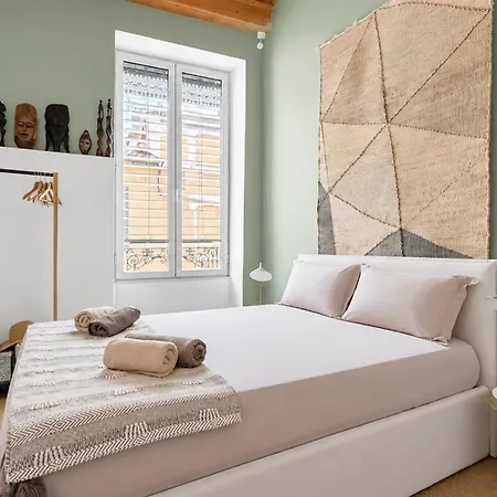شقة Loft D'exception Vue Sur Saone Et Ile Barbe *