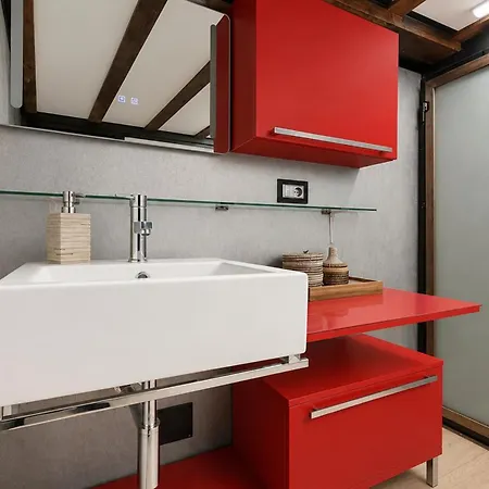 Loft D'exception Vue Sur Saone Et Ile Barbe شقة كالوير - إيه - كوير