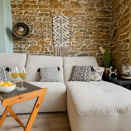 شقة Loft D'exception Vue Sur Saone Et Ile Barbe *