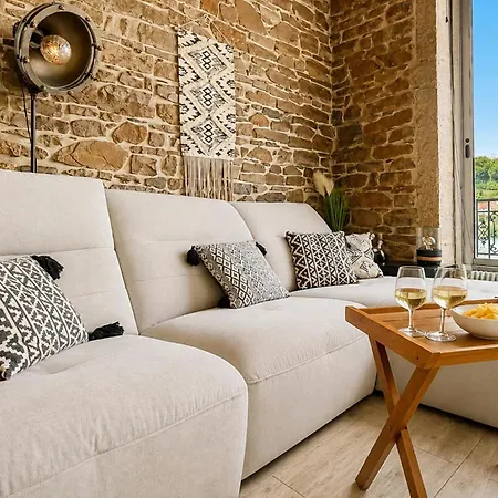 Loft D'exception Vue Sur Saone Et Ile Barbe شقة كالوير - إيه - كوير