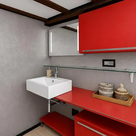 Loft D'exception Vue Sur Saone Et Ile Barbe Apartment Caluire-et-Cuire